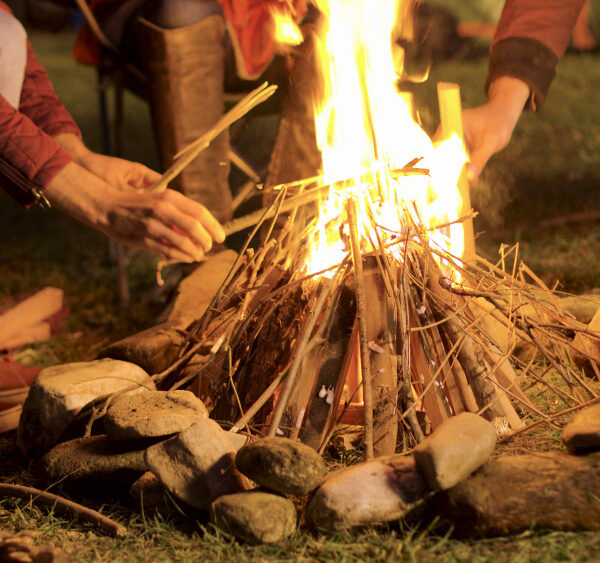 SSK Holidays campfire