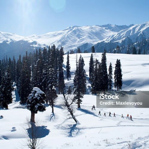 Jammu, Patnitop & Katra – 3 Nights / 4 Days Tour Package
